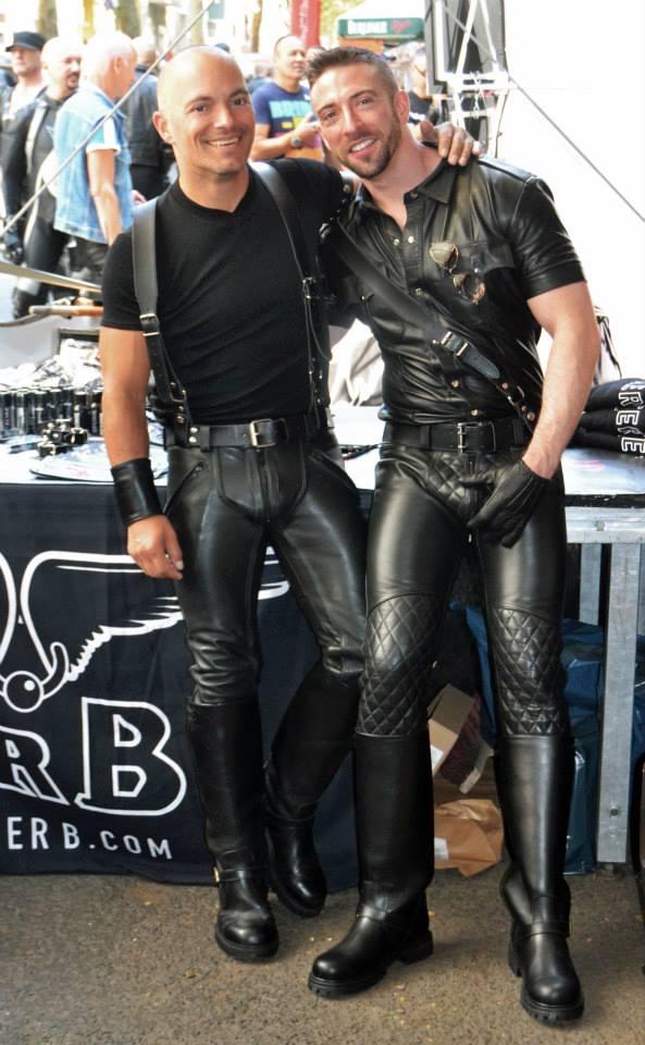 Gay Leather Fucking 2